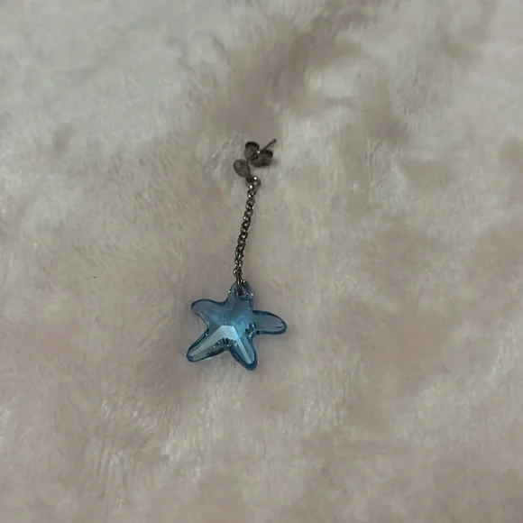 Star Necklace & Earring Set - Picture 2 of 2